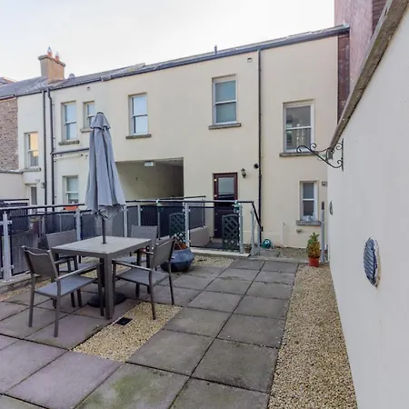 Semesterbostad Guestready - Lovely Base Near Oscar Wilde's House *