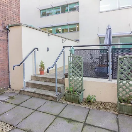Guestready - Lovely Base Near Oscar Wilde's House *